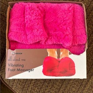 New Directions Vibrating Foot Massager - Pink